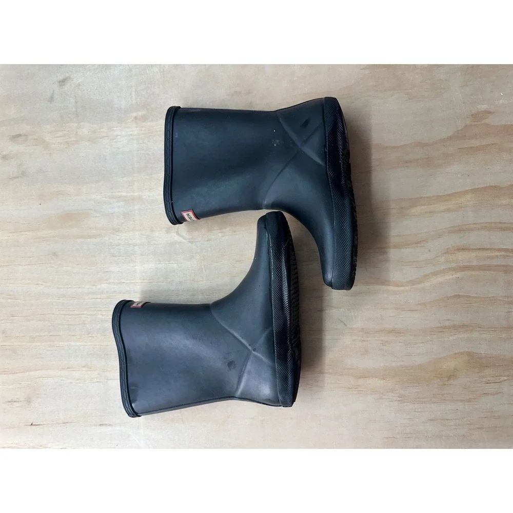 Hunter Kids First‎ Classic Rain Boots Matte Black Rubber Size 13 US 1 UK EU 32